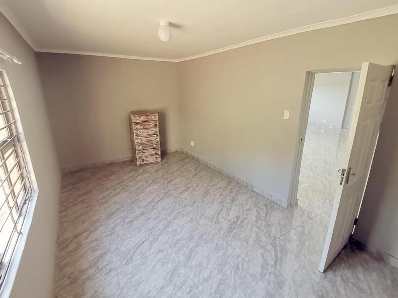 To Let 3 Bedroom Property for Rent in Atholl Heights KwaZulu-Natal