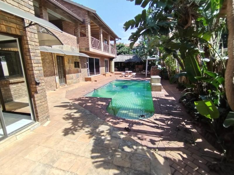 5 Bedroom Property for Sale in Herrwood Park KwaZulu-Natal