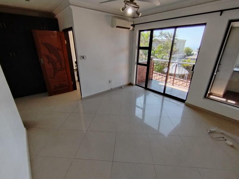 5 Bedroom Property for Sale in Herrwood Park KwaZulu-Natal