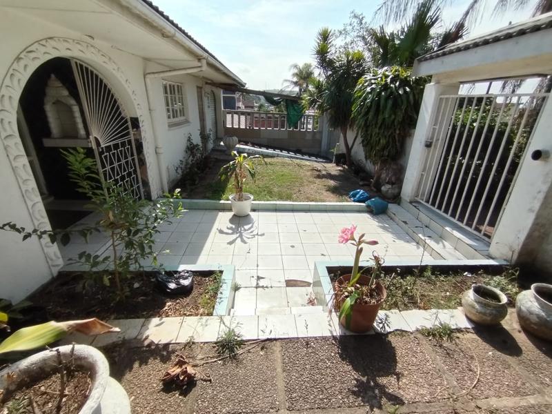 4 Bedroom Property for Sale in Kenville KwaZulu-Natal