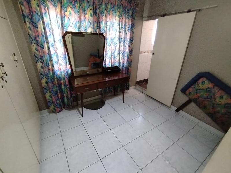 4 Bedroom Property for Sale in Kenville KwaZulu-Natal