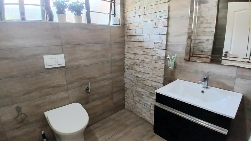 4 Bedroom Property for Sale in La Lucia KwaZulu-Natal