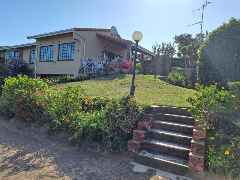 3 Bedroom Property for Sale in Umtentweni KwaZulu-Natal