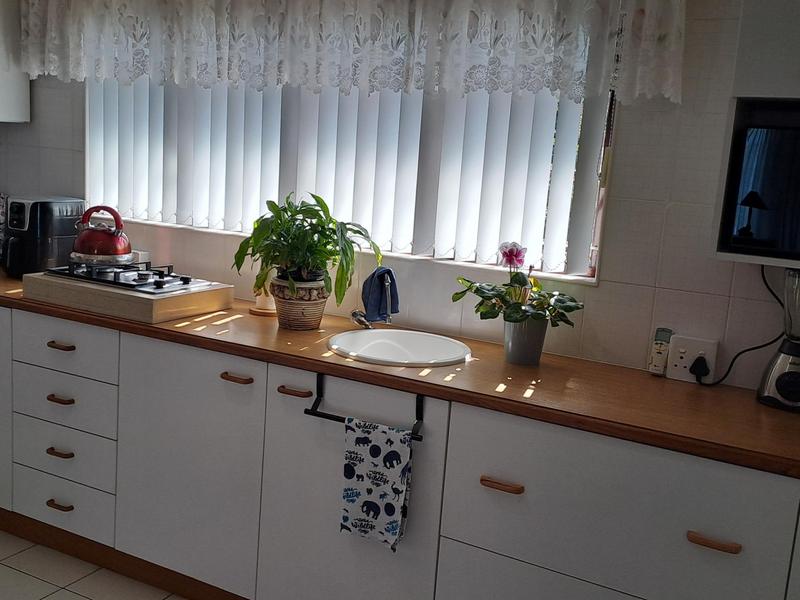 3 Bedroom Property for Sale in Umtentweni KwaZulu-Natal