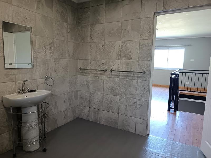 To Let 1 Bedroom Property for Rent in Chase Valley Heights KwaZulu-Natal