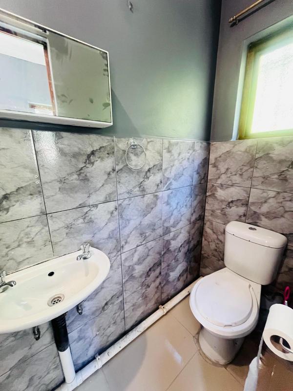 2 Bedroom Property for Sale in Margate KwaZulu-Natal