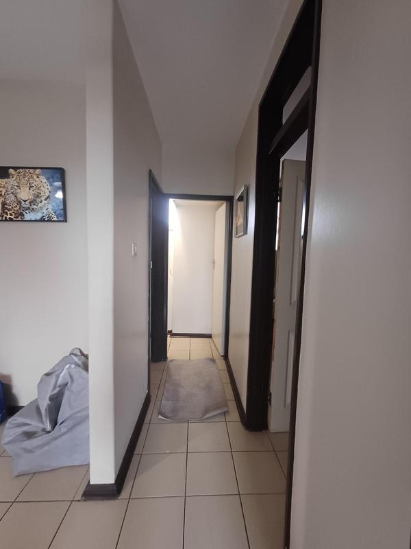 2 Bedroom Property for Sale in Morningside KwaZulu-Natal