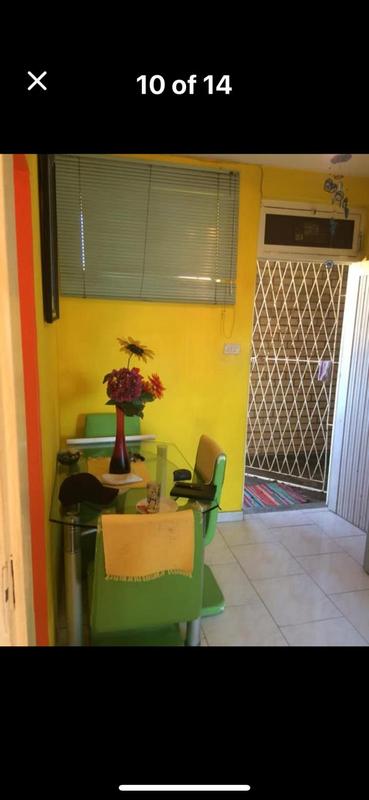 1 Bedroom Property for Sale in Overport KwaZulu-Natal