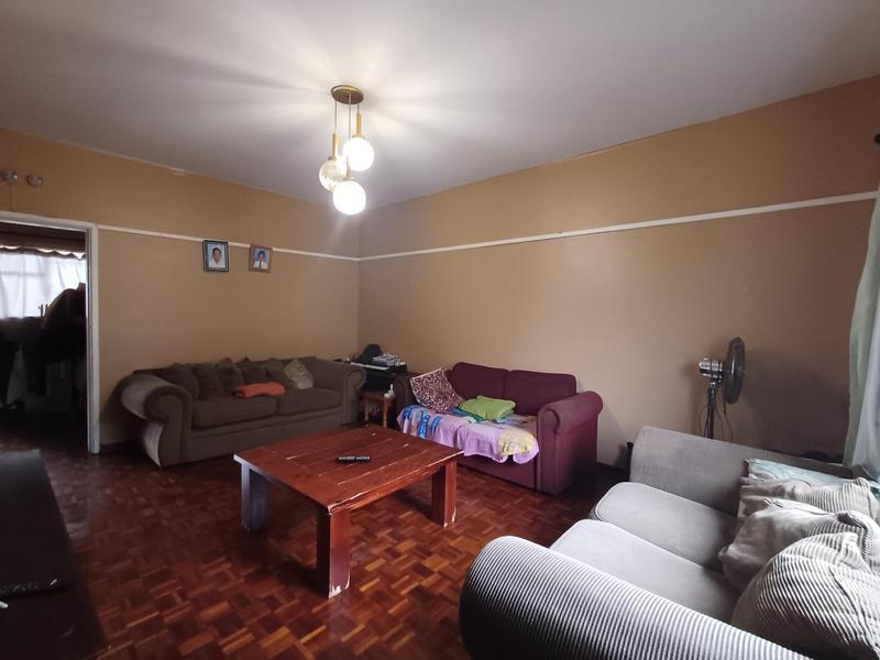 1 Bedroom Property for Sale in Westridge KwaZulu-Natal