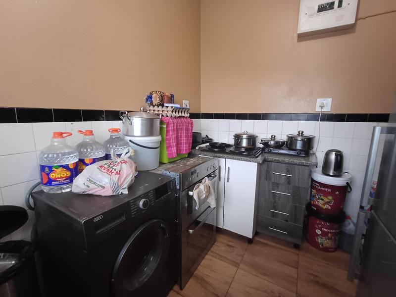 1 Bedroom Property for Sale in Westridge KwaZulu-Natal