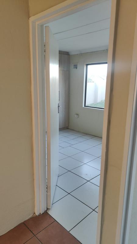 To Let 3 Bedroom Property for Rent in Brackenham KwaZulu-Natal
