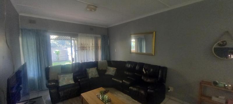 2 Bedroom Property for Sale in Meer En See KwaZulu-Natal