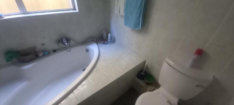 2 Bedroom Property for Sale in Meer En See KwaZulu-Natal