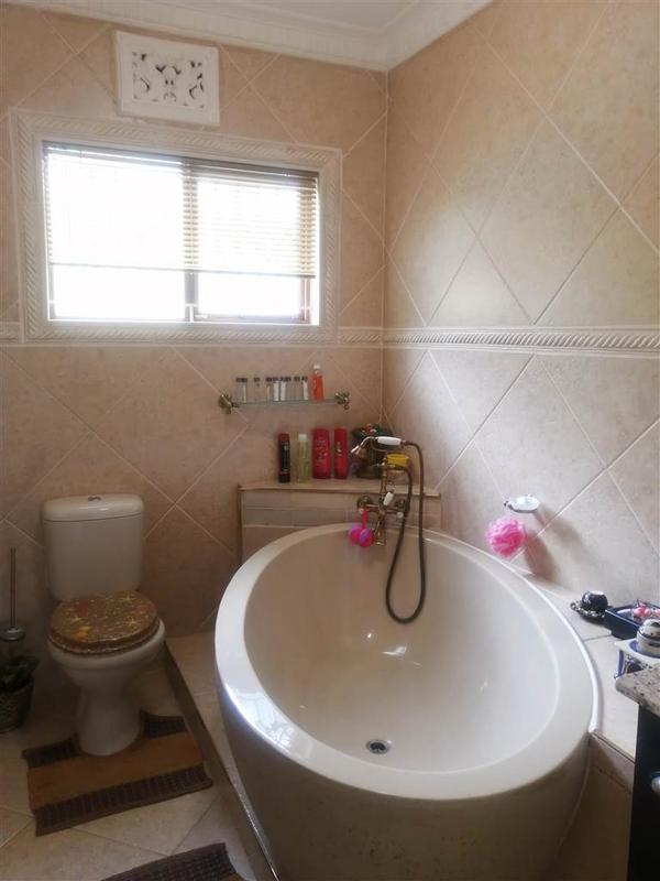 3 Bedroom Property for Sale in Malvern KwaZulu-Natal