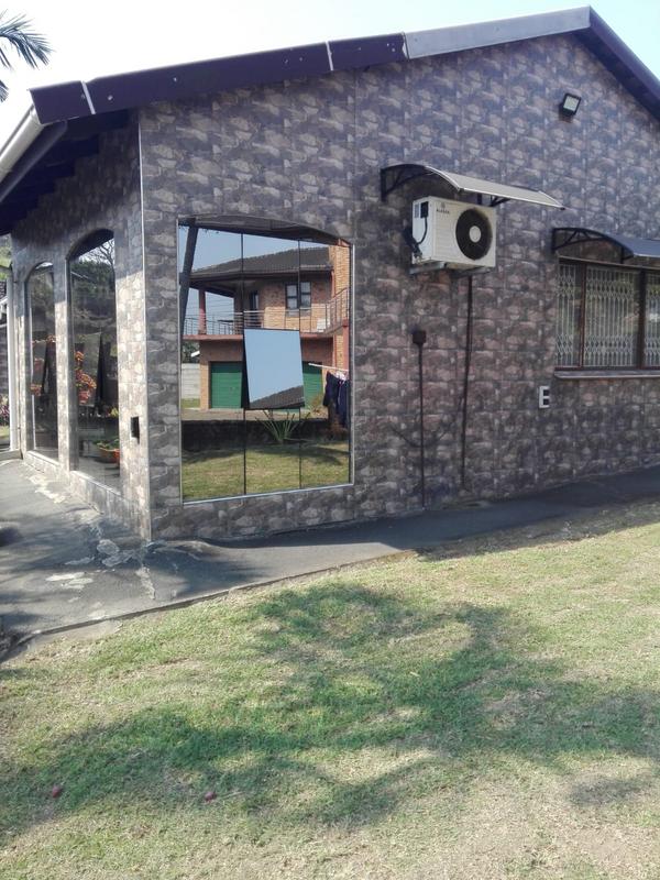 3 Bedroom Property for Sale in Malvern KwaZulu-Natal