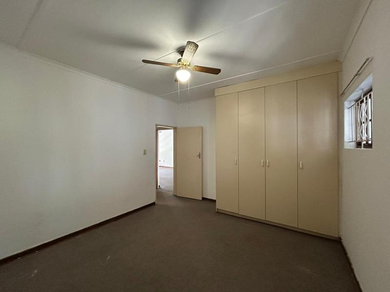2 Bedroom Property for Sale in Umtentweni KwaZulu-Natal