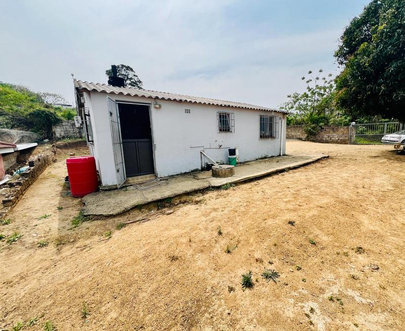 2 Bedroom Property for Sale in Ntuzuma KwaZulu-Natal