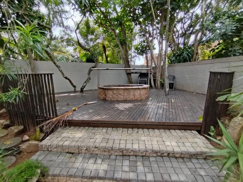 6 Bedroom Property for Sale in Umhlanga KwaZulu-Natal