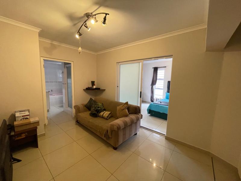 6 Bedroom Property for Sale in Umhlanga KwaZulu-Natal
