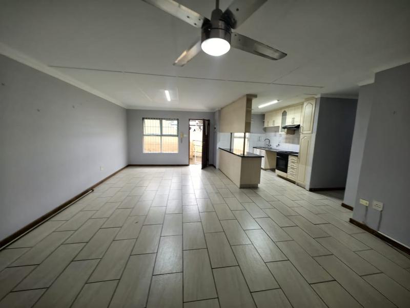 To Let 3 Bedroom Property for Rent in Clare Hills KwaZulu-Natal