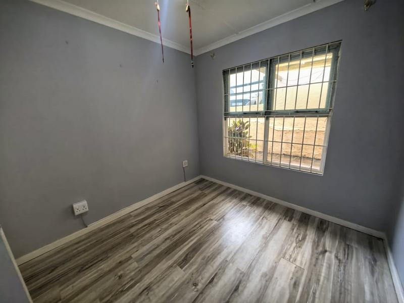 To Let 3 Bedroom Property for Rent in Clare Hills KwaZulu-Natal
