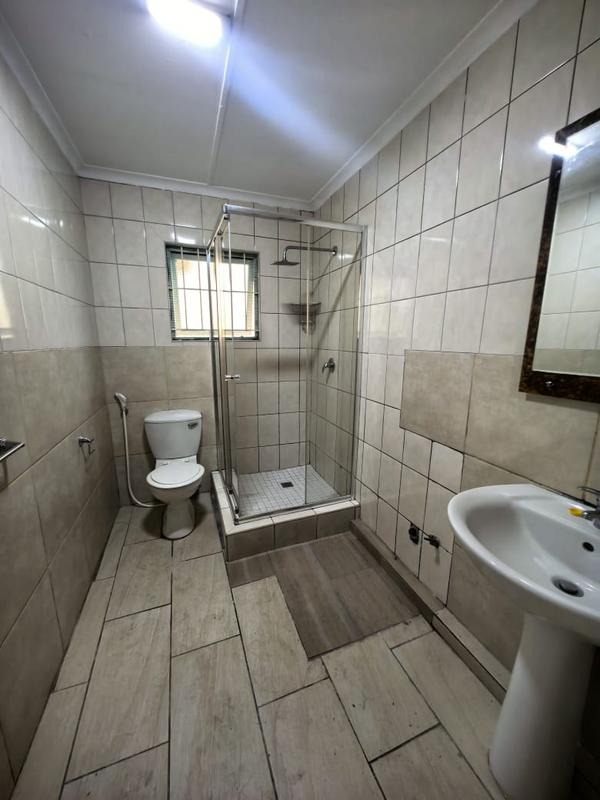 To Let 3 Bedroom Property for Rent in Clare Hills KwaZulu-Natal