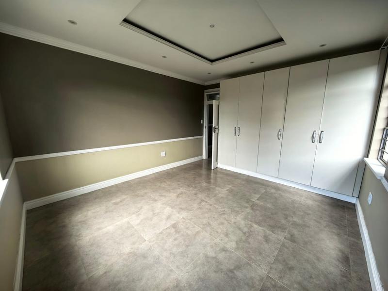 To Let 2 Bedroom Property for Rent in Windermere KwaZulu-Natal