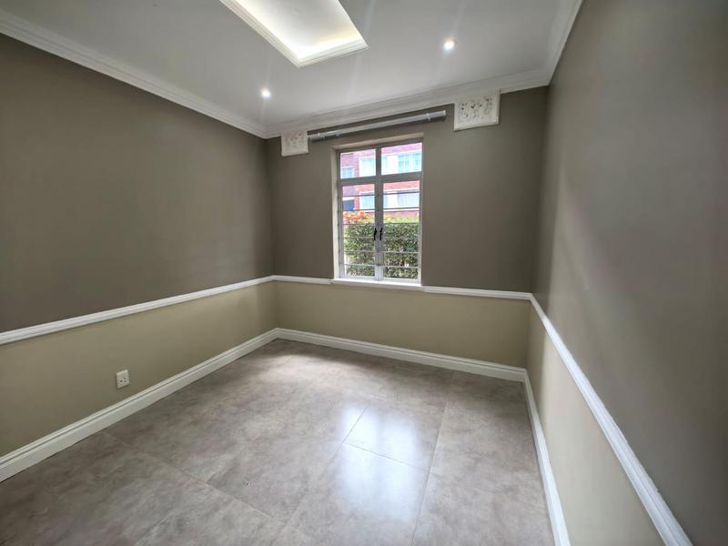 To Let 2 Bedroom Property for Rent in Windermere KwaZulu-Natal