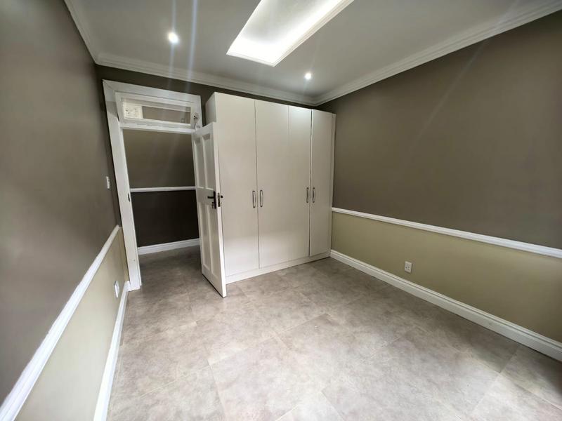 To Let 2 Bedroom Property for Rent in Windermere KwaZulu-Natal