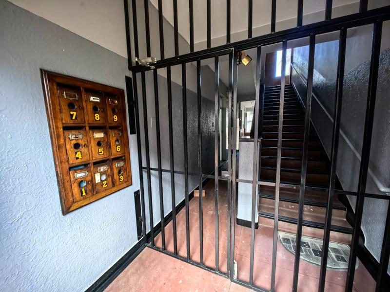 To Let 2 Bedroom Property for Rent in Windermere KwaZulu-Natal