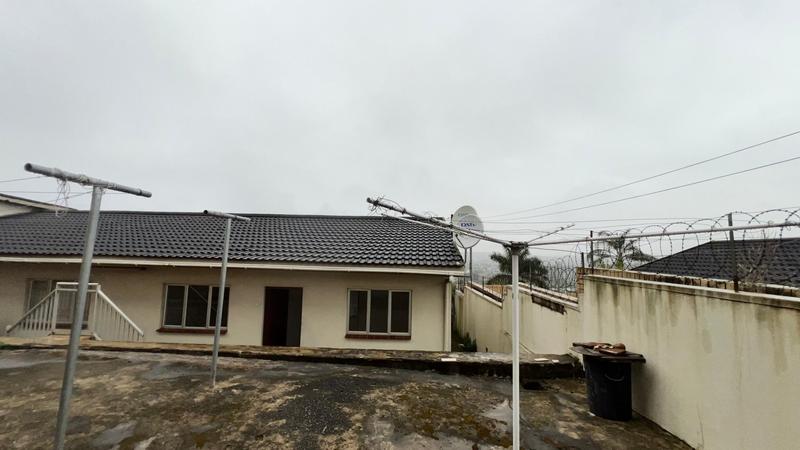To Let 2 Bedroom Property for Rent in Parkgate KwaZulu-Natal