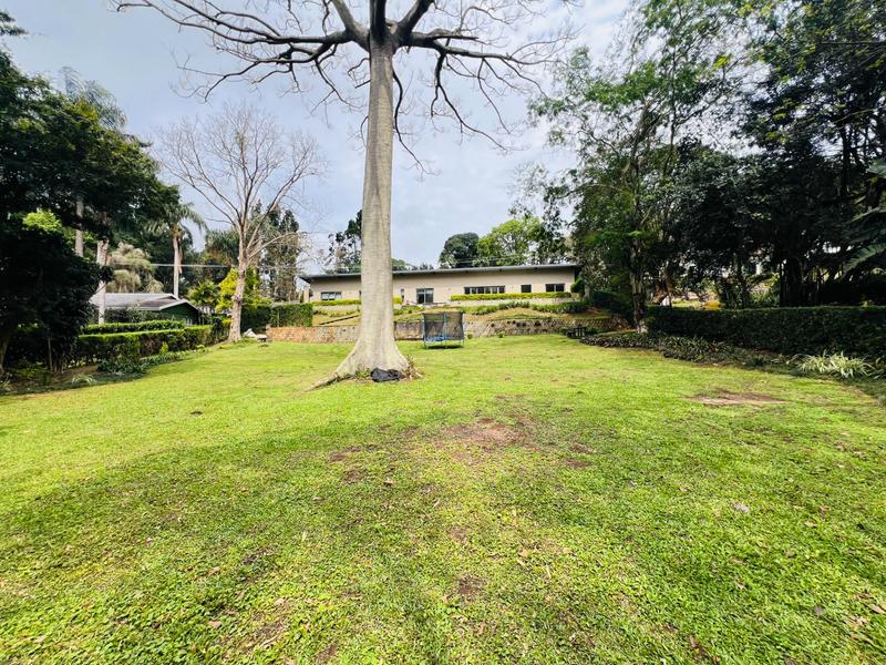 4 Bedroom Property for Sale in Cowies Hill KwaZulu-Natal