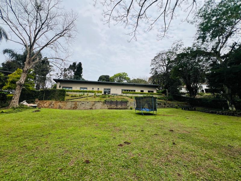 4 Bedroom Property for Sale in Cowies Hill KwaZulu-Natal