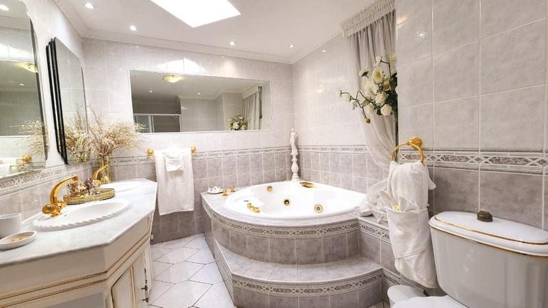 4 Bedroom Property for Sale in Margate Beach KwaZulu-Natal