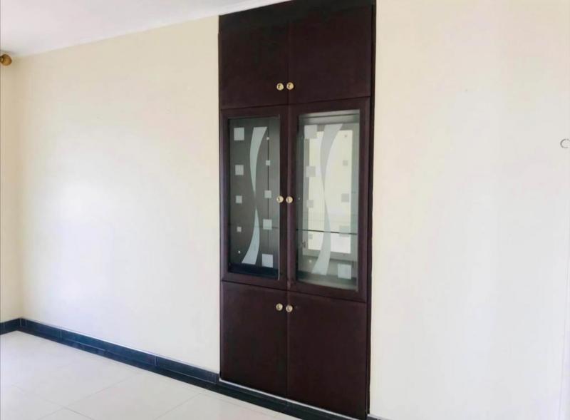 To Let 3 Bedroom Property for Rent in Essenwood KwaZulu-Natal