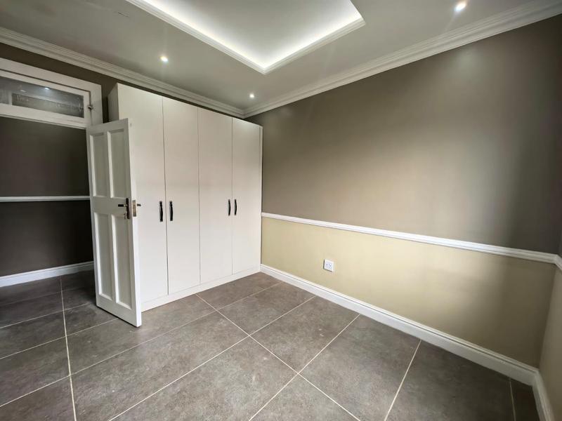 To Let 2 Bedroom Property for Rent in Windermere KwaZulu-Natal