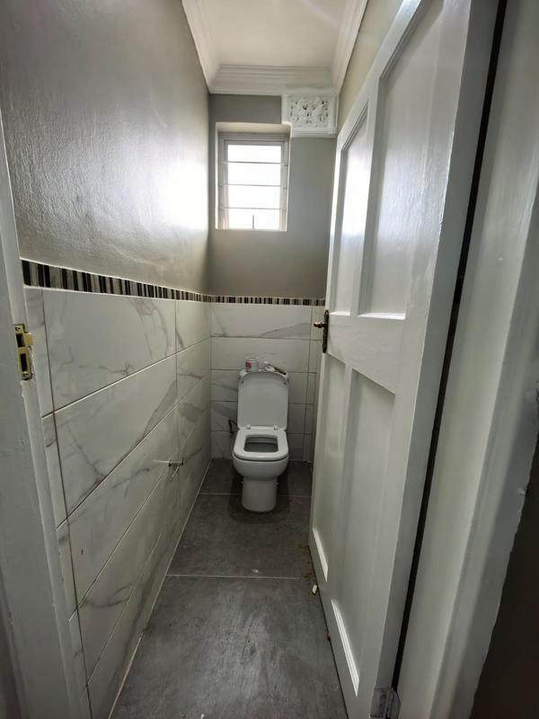 To Let 2 Bedroom Property for Rent in Windermere KwaZulu-Natal