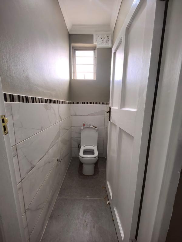 To Let 2 Bedroom Property for Rent in Windermere KwaZulu-Natal