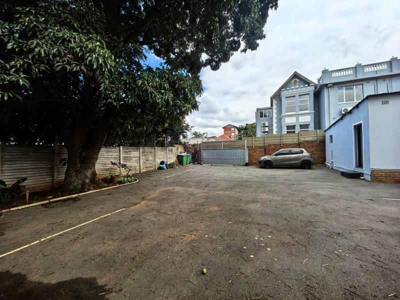 To Let 2 Bedroom Property for Rent in Windermere KwaZulu-Natal