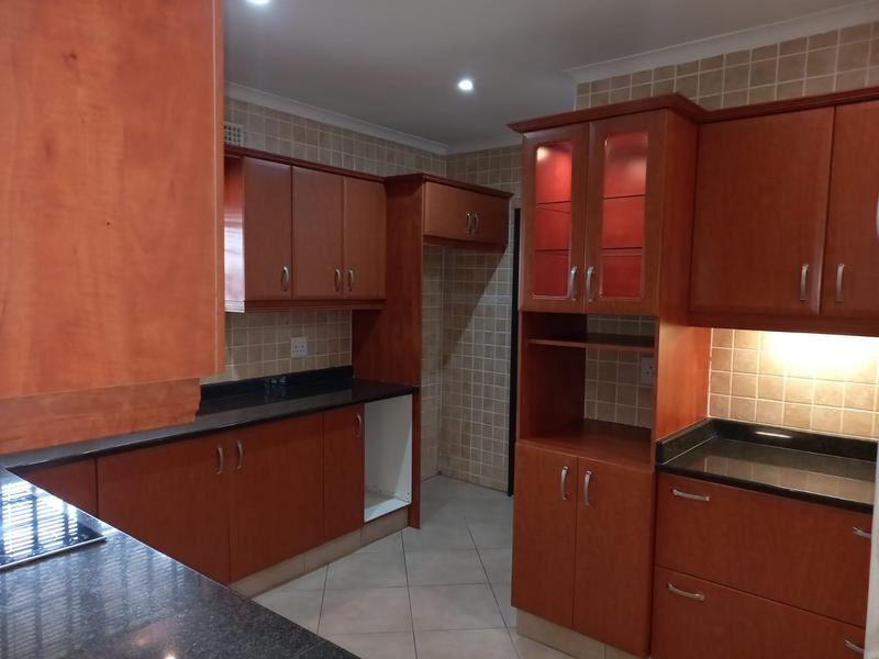 7 Bedroom Property for Sale in Moseley KwaZulu-Natal