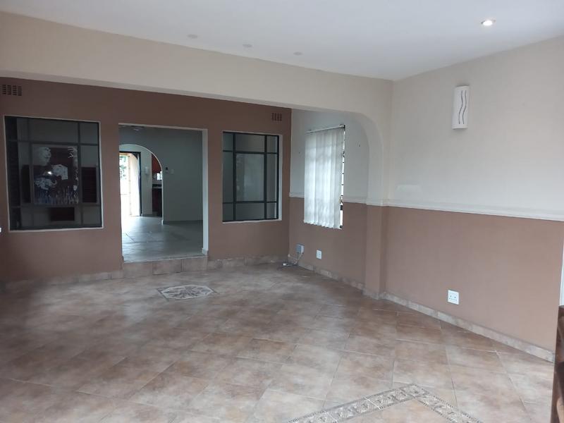 7 Bedroom Property for Sale in Moseley KwaZulu-Natal