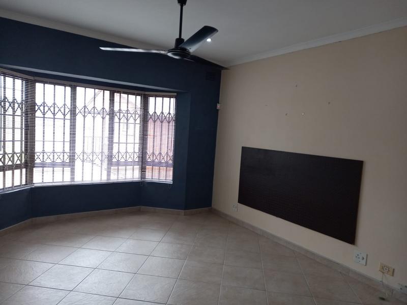 7 Bedroom Property for Sale in Moseley KwaZulu-Natal