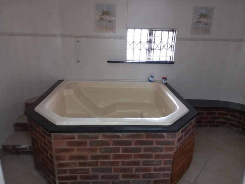 7 Bedroom Property for Sale in Moseley KwaZulu-Natal