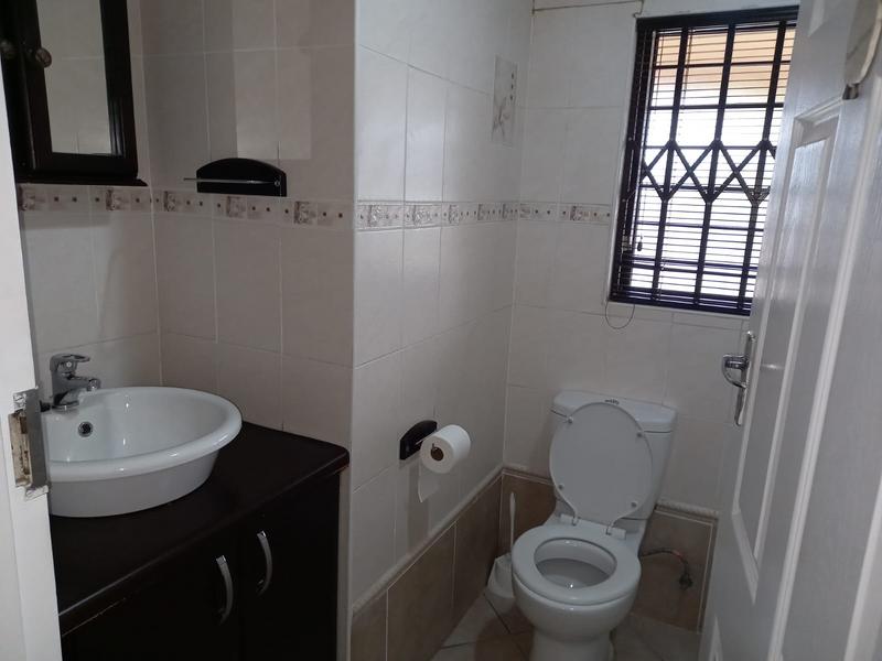 7 Bedroom Property for Sale in Moseley KwaZulu-Natal