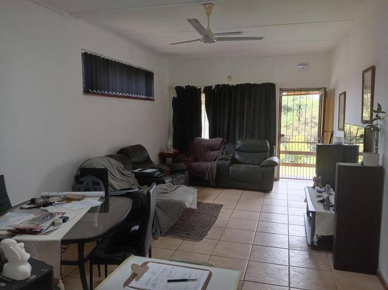 2 Bedroom Property for Sale in Umkomaas KwaZulu-Natal