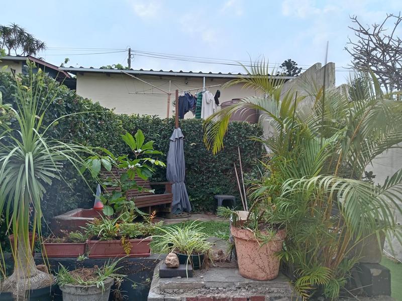 2 Bedroom Property for Sale in Umkomaas KwaZulu-Natal