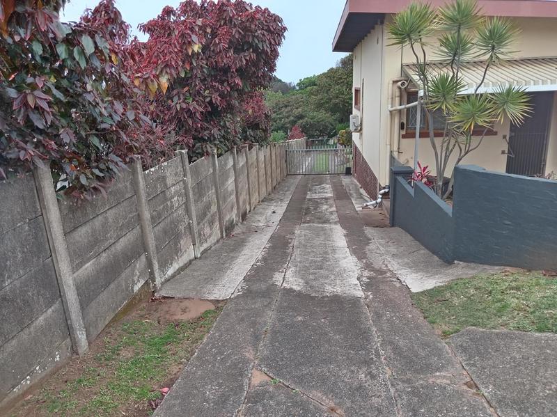 2 Bedroom Property for Sale in Umkomaas KwaZulu-Natal