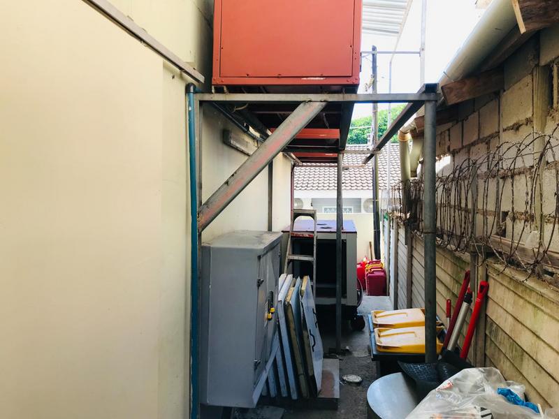 Commercial Property for Sale in Hibberdene KwaZulu-Natal