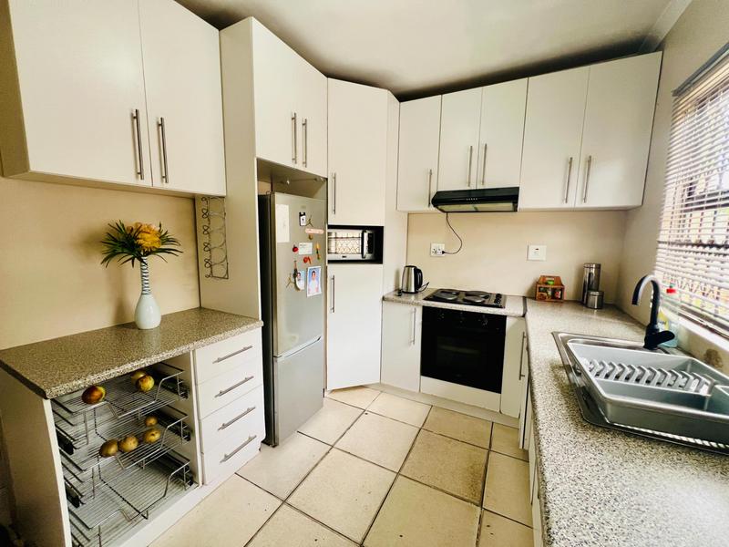 2 Bedroom Property for Sale in Ntuzuma KwaZulu-Natal