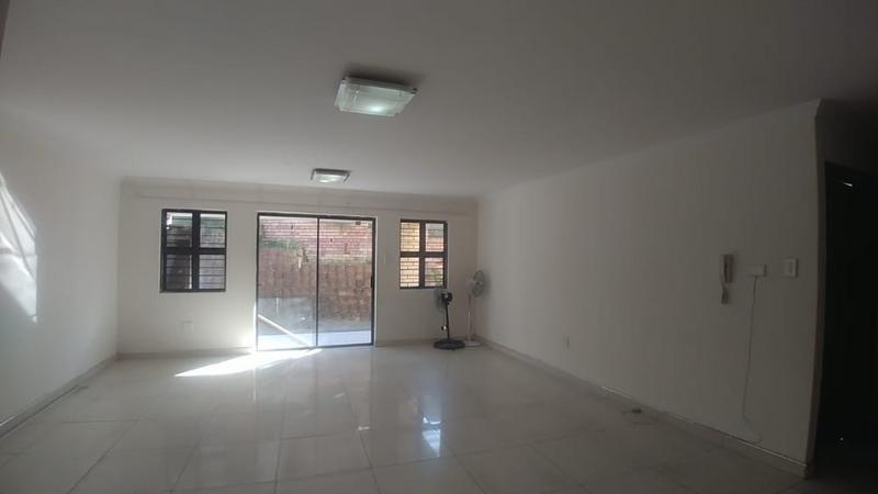 To Let 3 Bedroom Property for Rent in Overport KwaZulu-Natal